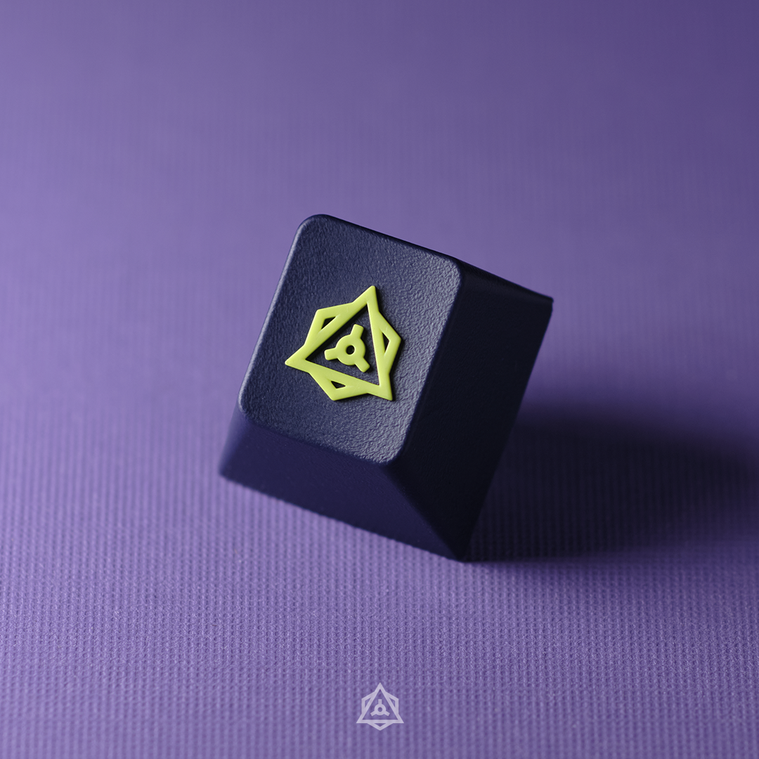 GMK Night Runner – Logo Keycap – Eno